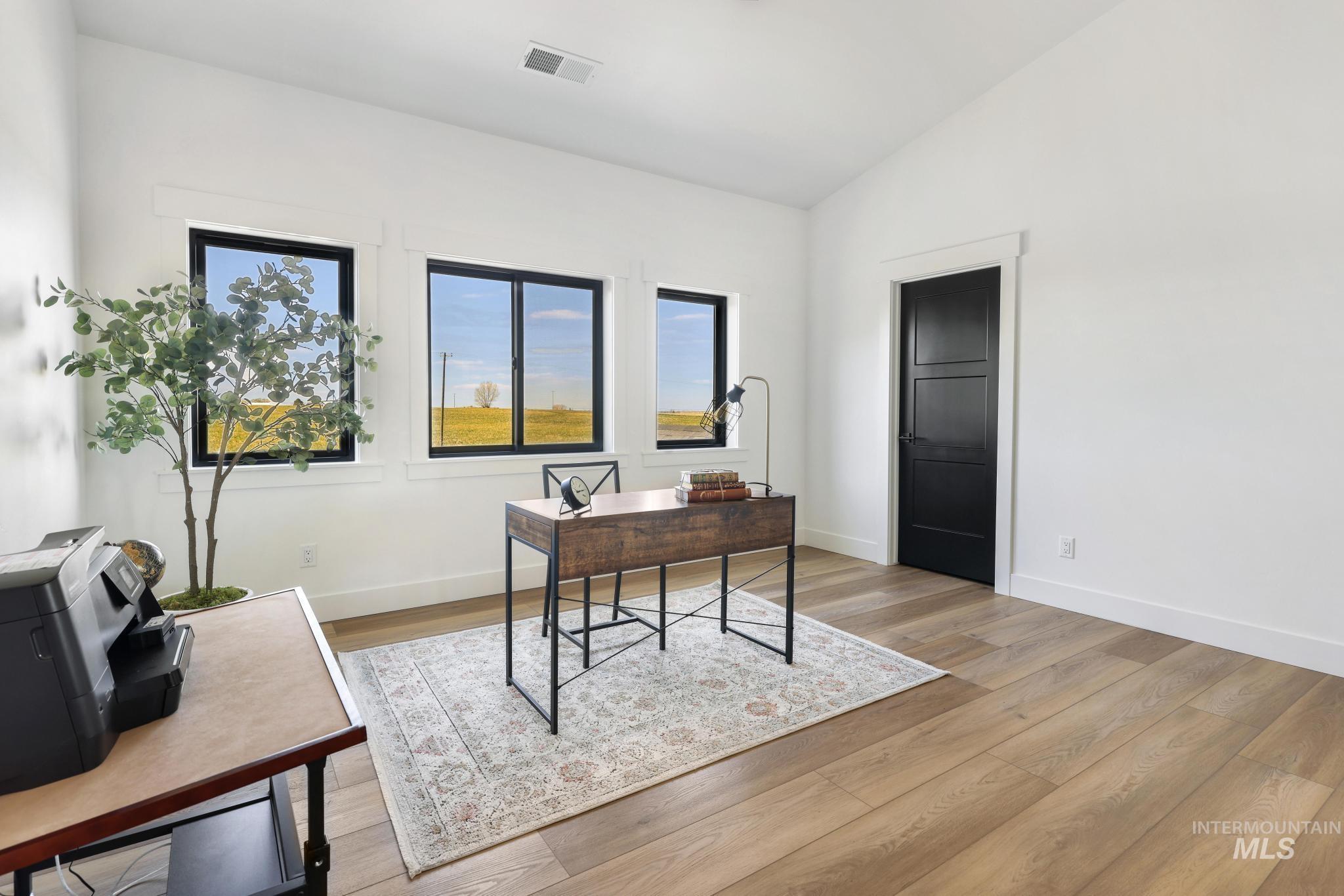 4288 N 2400 E, Filer, Idaho 83328, 6 Bedrooms, 3.5 Bathrooms, Residential For Sale, Price $1,600,000,MLS 98980267