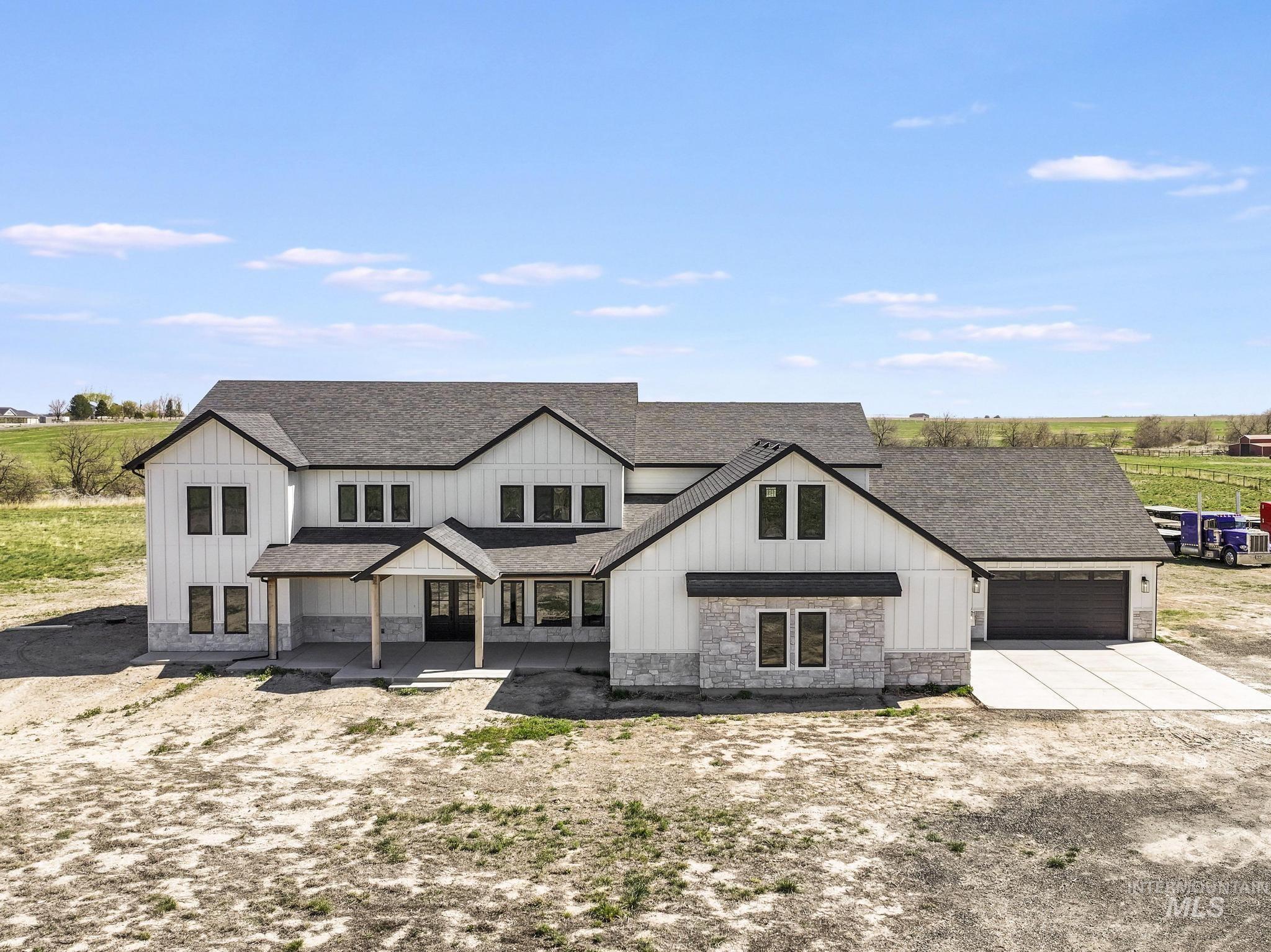 4288 N 2400 E, Filer, Idaho 83328, 6 Bedrooms, 3.5 Bathrooms, Residential For Sale, Price $1,600,000,MLS 98980267