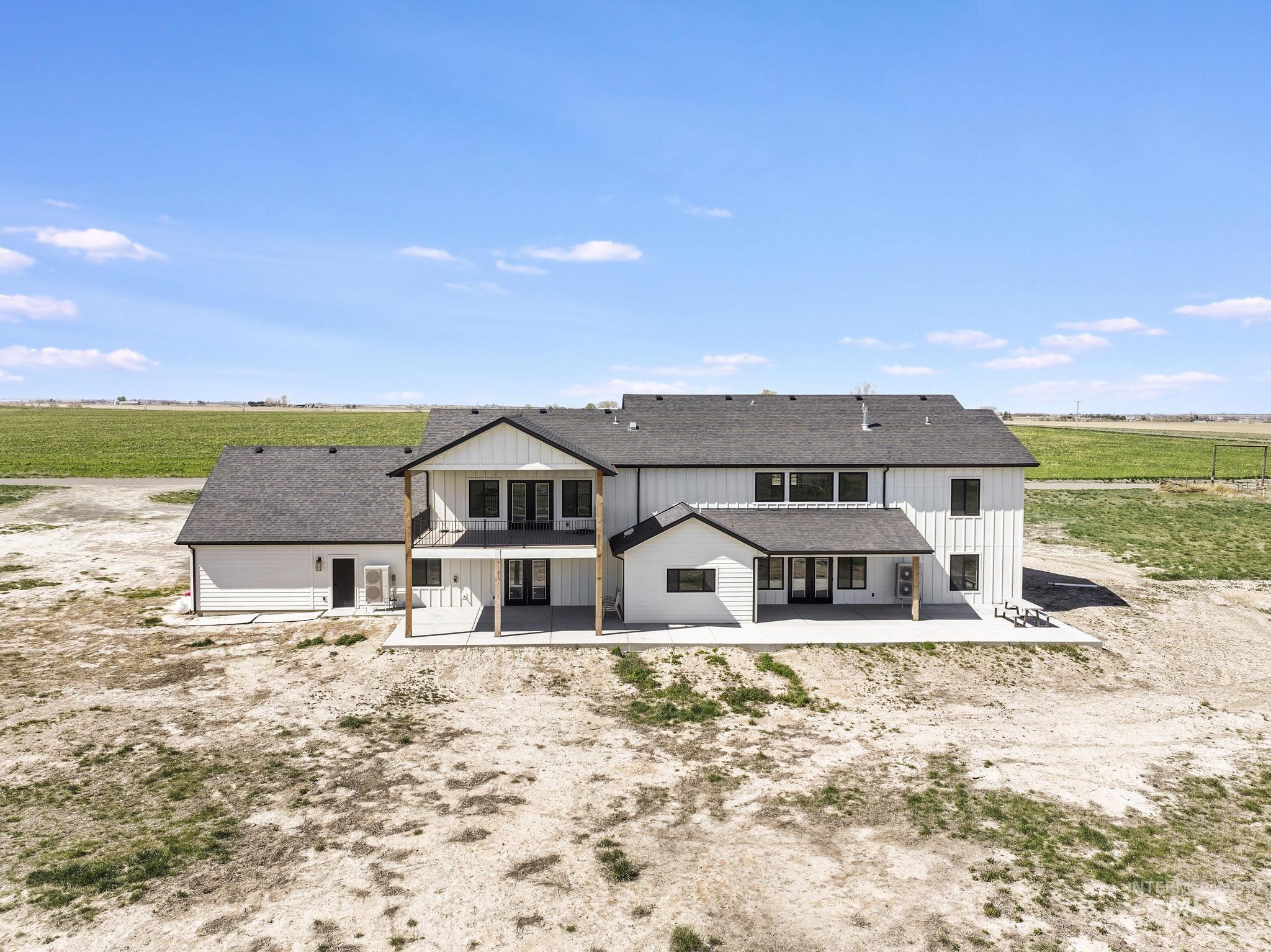 4288 N 2400 E, Filer, Idaho 83328, 6 Bedrooms, 3.5 Bathrooms, Residential For Sale, Price $1,600,000,MLS 98980267