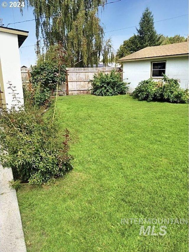 890 Valley Ave, Baker City, Oregon 97814, 2 Bedrooms, 1 Bathroom, Residential For Sale, Price $250,000, 98980268