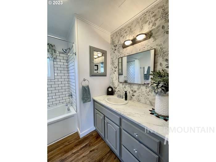 890 Valley Ave, Baker City, Oregon 97814, 2 Bedrooms, 1 Bathroom, Residential For Sale, Price $248,000, 98980268