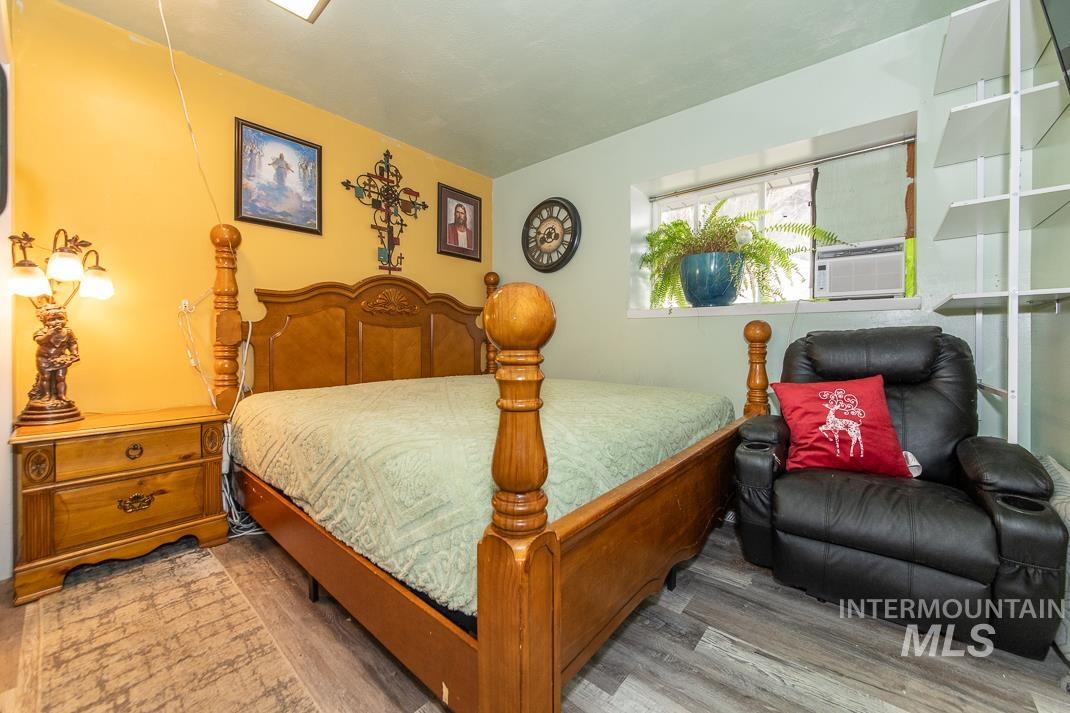 1045 E 16th N, Mountain Home, Idaho 83647, 3 Bedrooms, 1 Bathroom, Residential For Sale, Price $260,000, 98980271