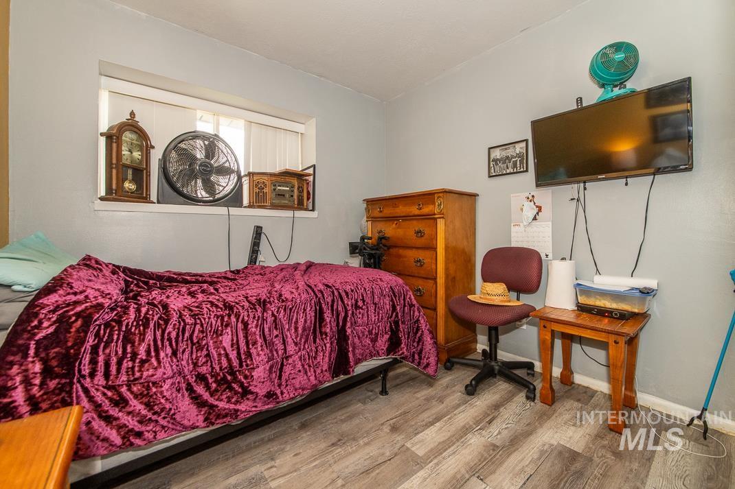 1045 E 16th N, Mountain Home, Idaho 83647, 3 Bedrooms, 1 Bathroom, Residential For Sale, Price $260,000, 98980271