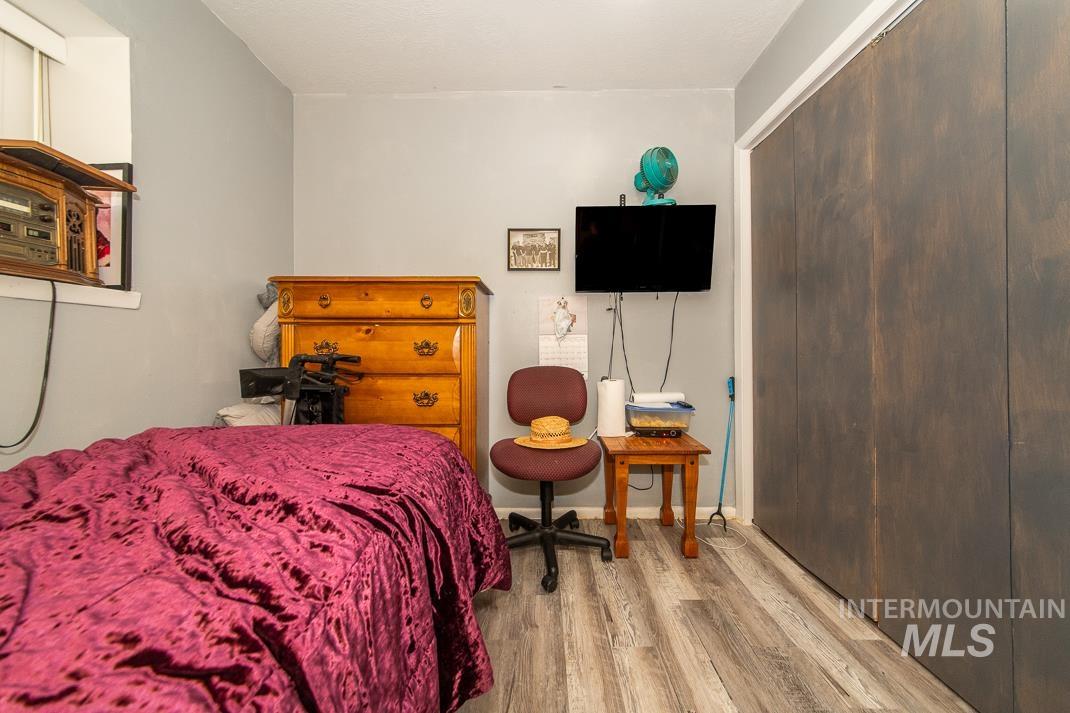 1045 E 16th N, Mountain Home, Idaho 83647, 3 Bedrooms, 1 Bathroom, Residential For Sale, Price $260,000, 98980271