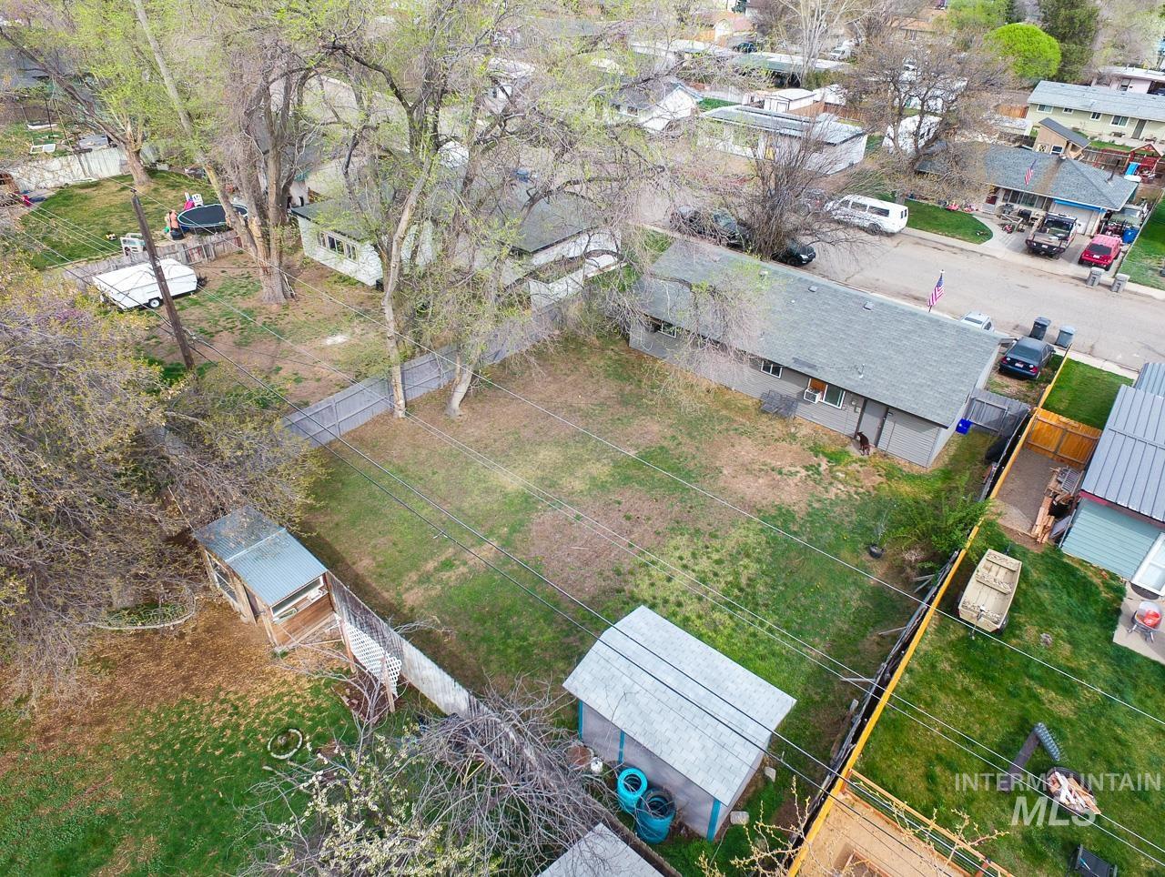 1045 E 16th N, Mountain Home, Idaho 83647, 3 Bedrooms, 1 Bathroom, Residential For Sale, Price $260,000, 98980271