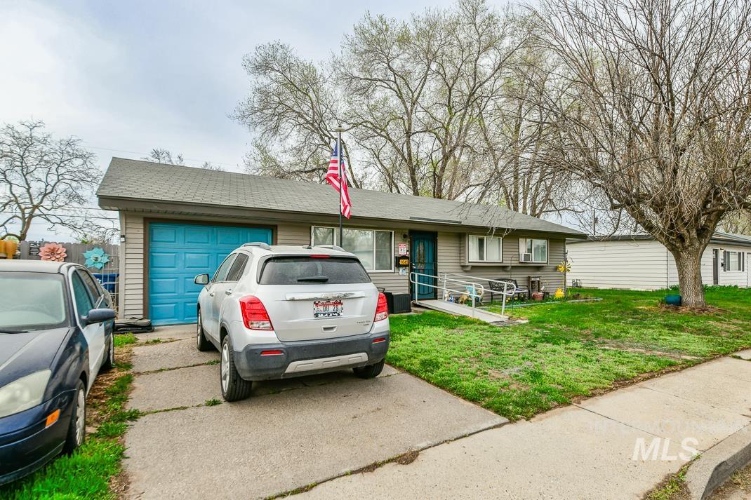 1045 E 16th N, Mountain Home, Idaho 83647, 3 Bedrooms, 1 Bathroom, Residential For Sale, Price $260,000, 98980271