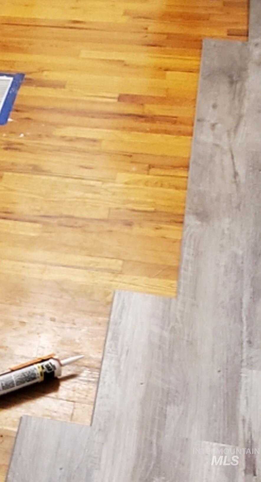 1045 E 16th N, Mountain Home, Idaho 83647, 3 Bedrooms, 1 Bathroom, Residential For Sale, Price $260,000, 98980271