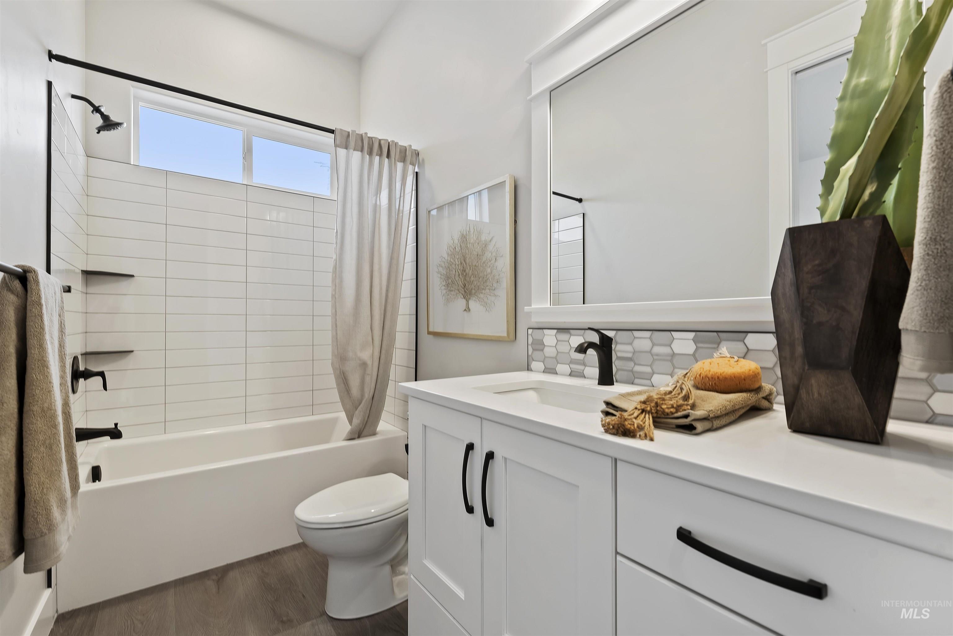 9283 Basin Kid, Middleton, Idaho 83644, 4 Bedrooms, 3.5 Bathrooms, Residential For Sale, Price $1,245,000,MLS 98980273