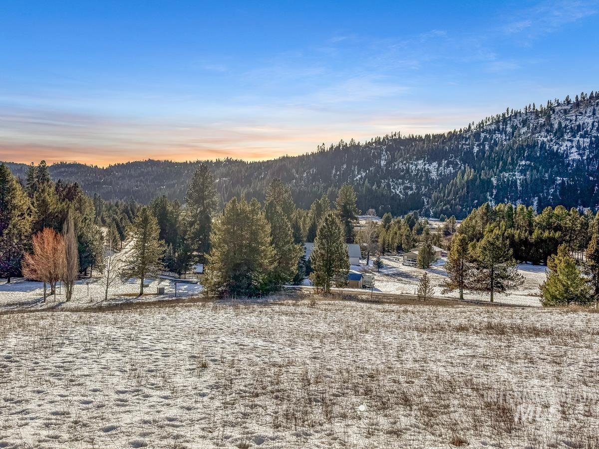 Ptn Lot 7 Packer John Road, Cascade, Idaho 83611, Land For Sale, Price $175,000,MLS 98980274