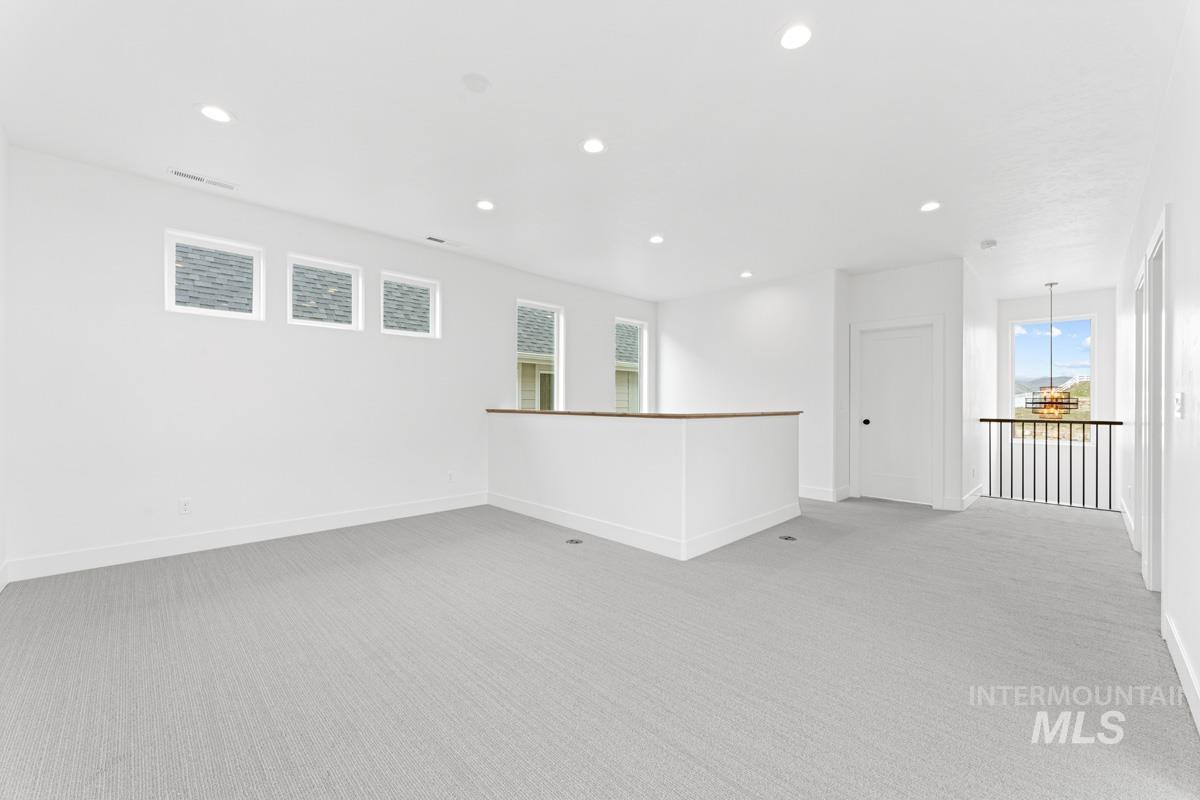 13360 N Spring Creek Way, Boise, Idaho 83714, 3 Bedrooms, 2.5 Bathrooms, Residential For Sale, Price $863,930,MLS 98980279