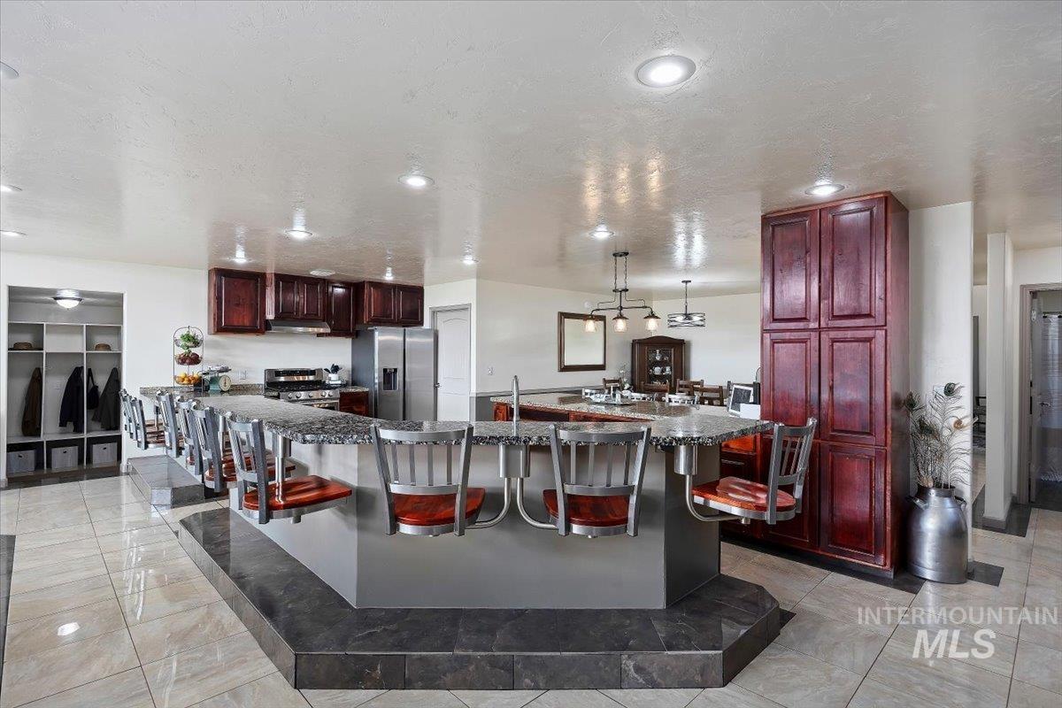 125 E 50 N, Jerome, Idaho 83338, 7 Bedrooms, 5 Bathrooms, Residential For Sale, Price $1,225,000, 98980281