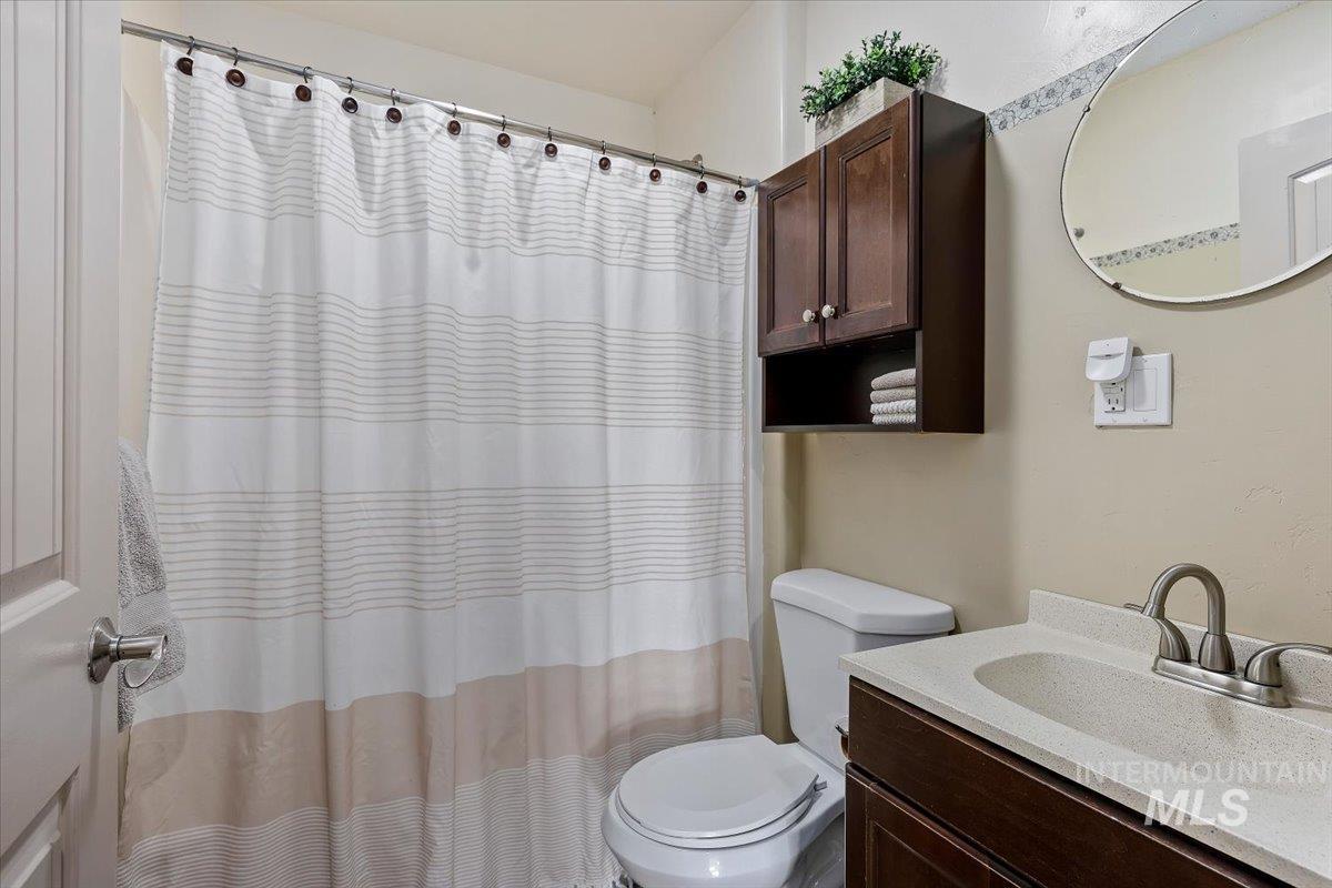 125 E 50 N, Jerome, Idaho 83338, 7 Bedrooms, 5 Bathrooms, Residential For Sale, Price $1,295,000,MLS 98980281