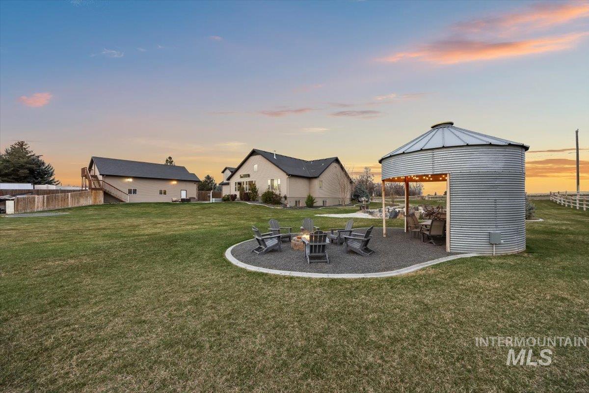 125 E 50 N, Jerome, Idaho 83338, 7 Bedrooms, 5 Bathrooms, Residential For Sale, Price $1,225,000, 98980281