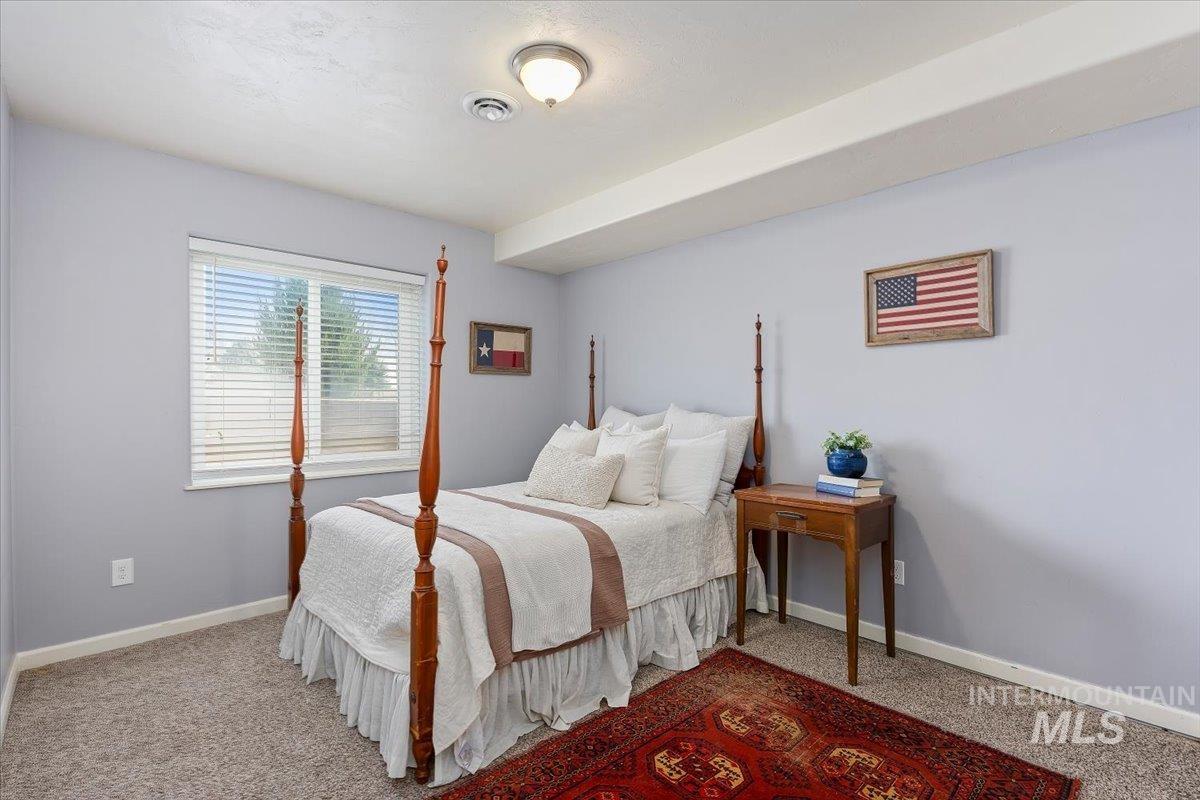 125 E 50 N, Jerome, Idaho 83338, 7 Bedrooms, 5 Bathrooms, Residential For Sale, Price $1,225,000, 98980281