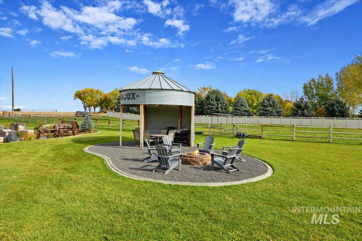 125 E 50 N, Jerome, Idaho 83338, 7 Bedrooms, 5 Bathrooms, Residential For Sale, Price $1,225,000, 98980281
