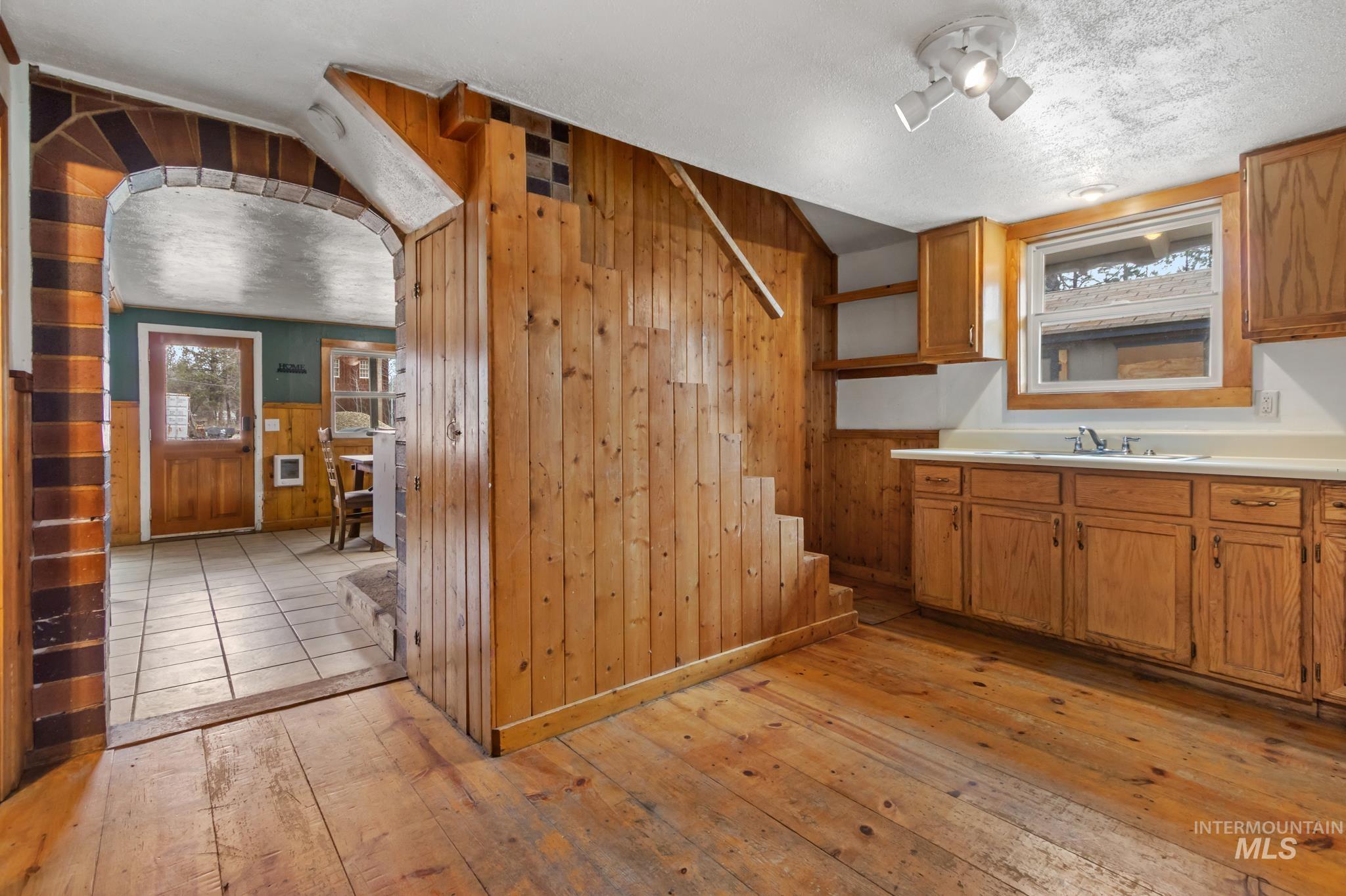 201 W Commercial, Idaho City, Idaho 83631, 4 Bedrooms, 1.5 Bathrooms, Residential For Sale, Price $299,000, 98980282