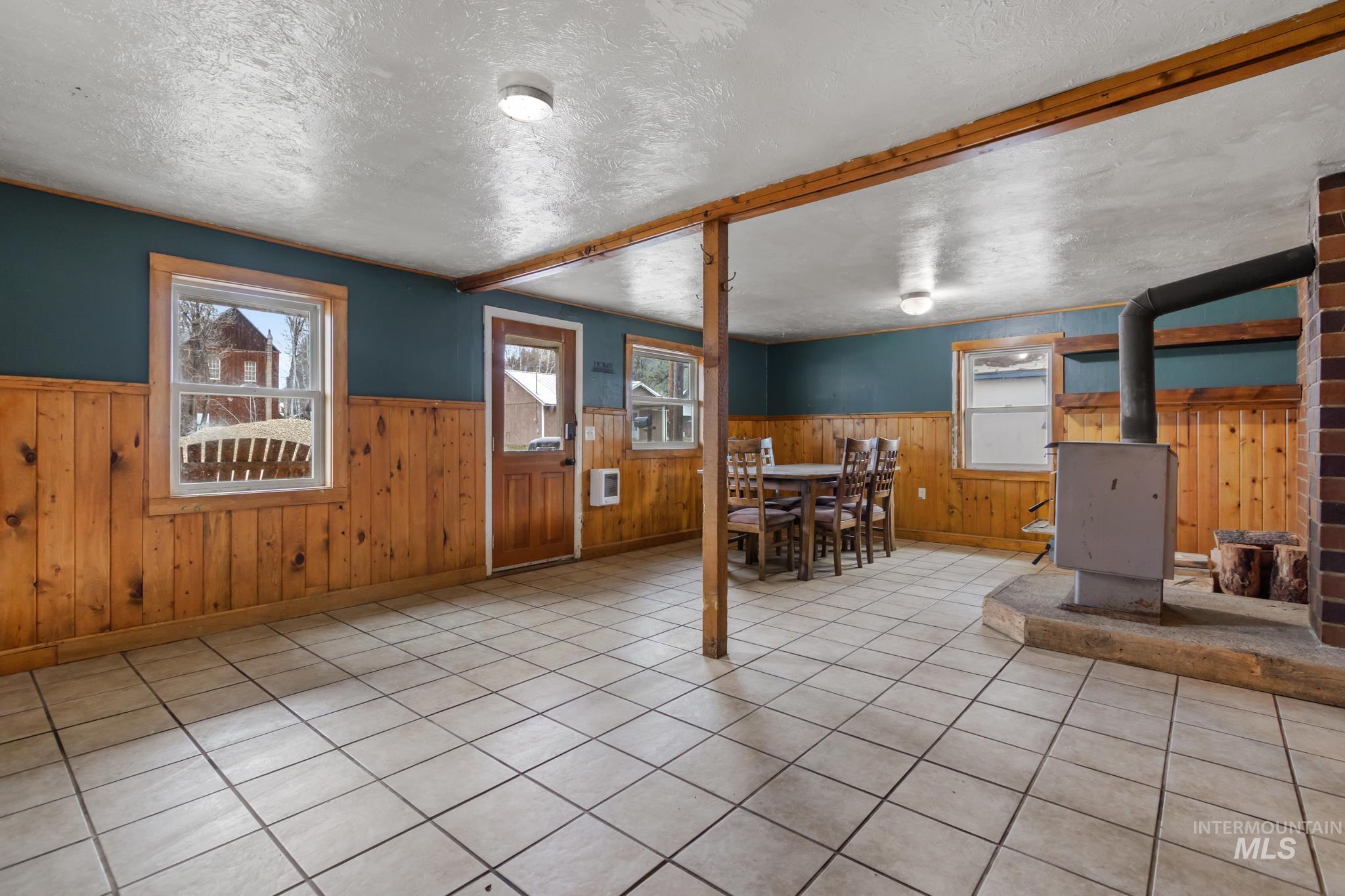 201 W Commercial, Idaho City, Idaho 83631, 4 Bedrooms, 1.5 Bathrooms, Residential For Sale, Price $299,000, 98980282