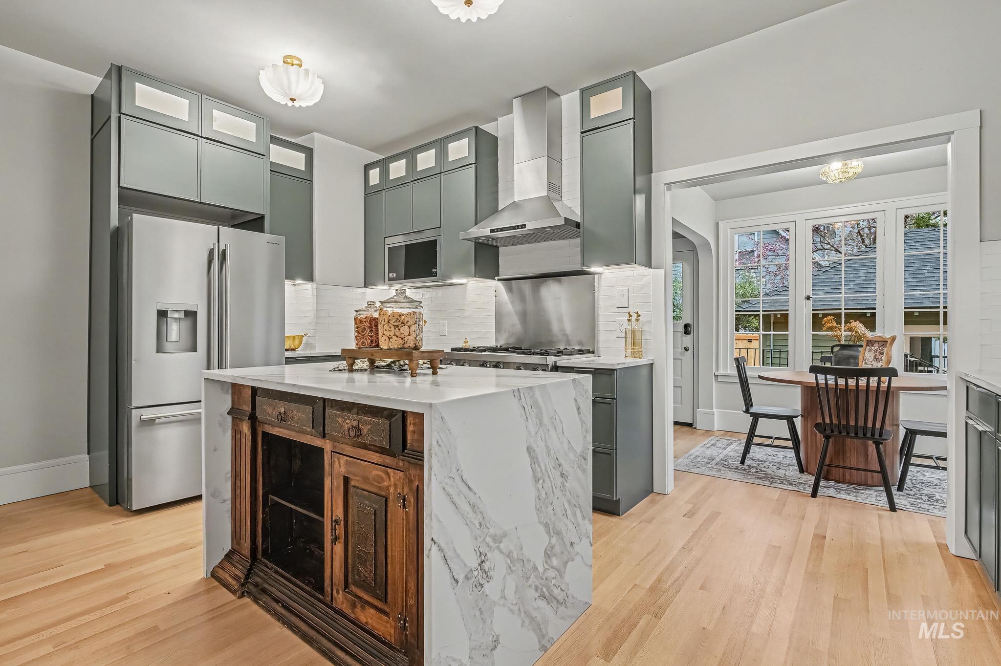 1004 N 17th, Boise, Idaho 83702, 5 Bedrooms, 2.5 Bathrooms, Residential For Sale, Price $1,500,000,MLS 98980286