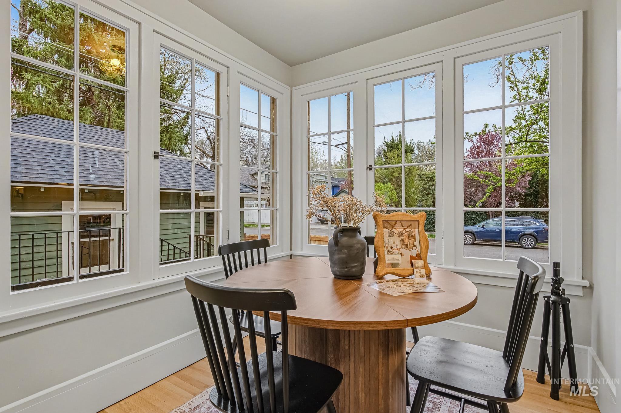 1004 N 17th, Boise, Idaho 83702, 5 Bedrooms, 2.5 Bathrooms, Residential For Sale, Price $1,500,000,MLS 98980286