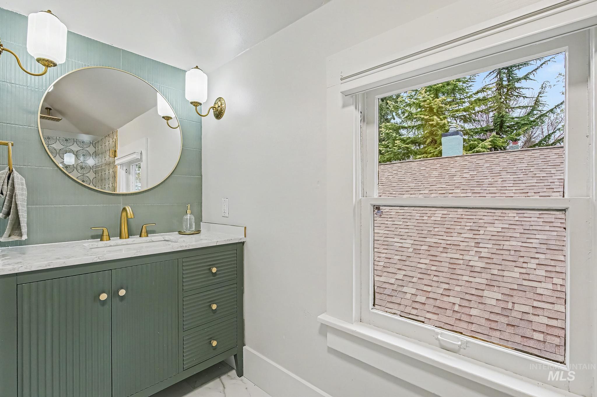 1004 N 17th, Boise, Idaho 83702, 5 Bedrooms, 2.5 Bathrooms, Residential For Sale, Price $1,500,000,MLS 98980286