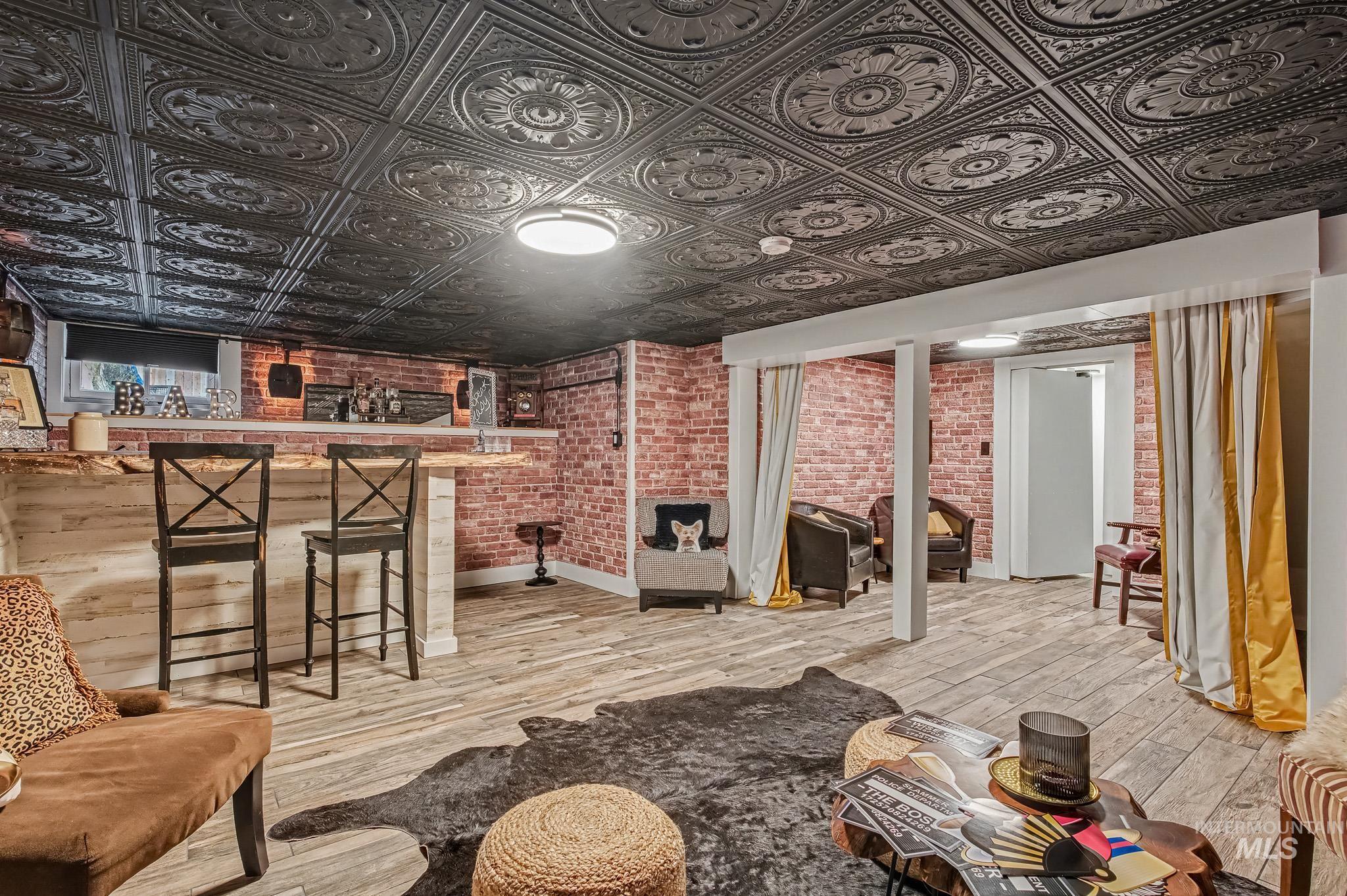 1004 N 17th, Boise, Idaho 83702, 5 Bedrooms, 2.5 Bathrooms, Residential For Sale, Price $1,500,000,MLS 98980286