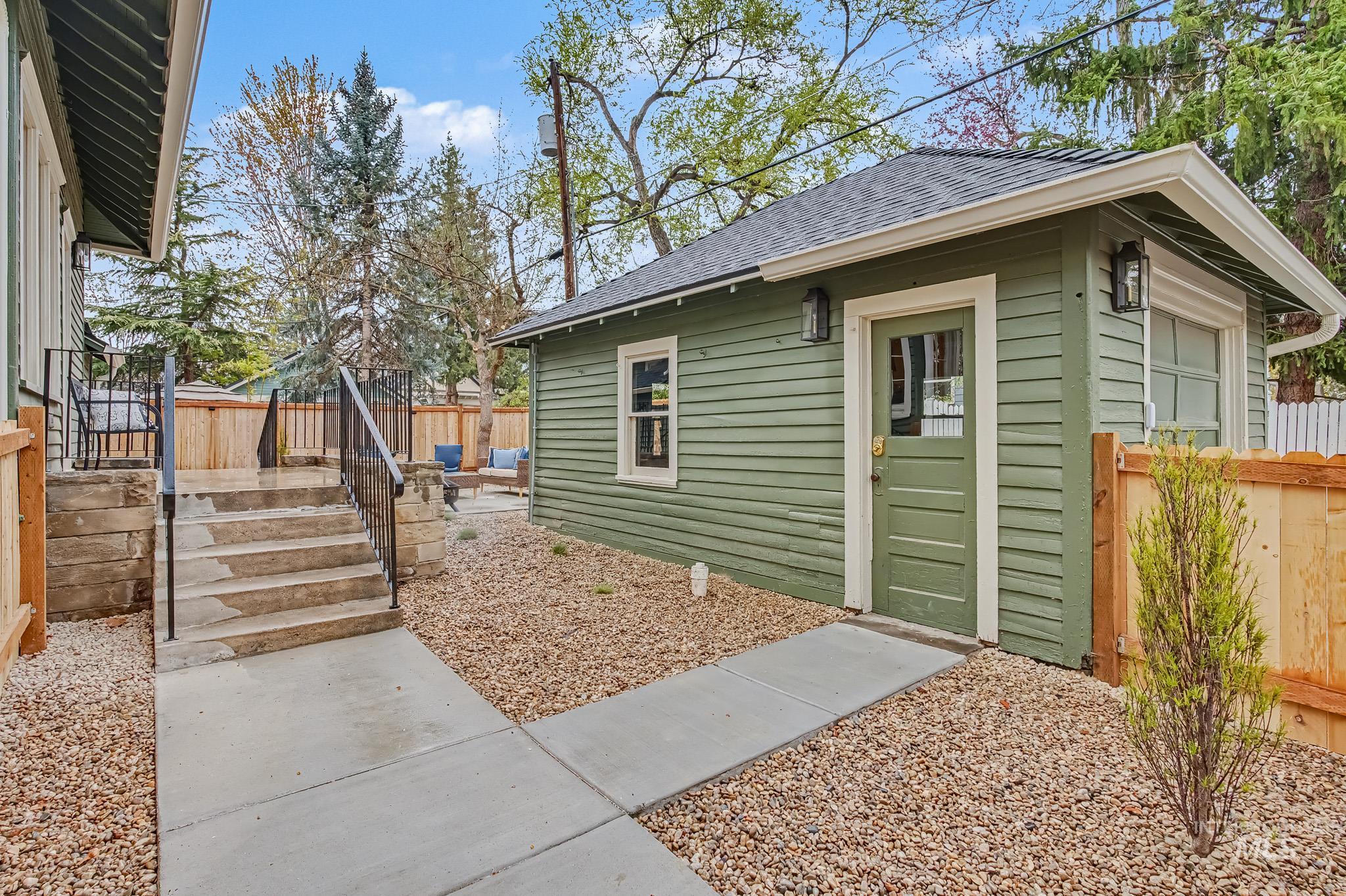 1004 N 17th, Boise, Idaho 83702, 5 Bedrooms, 2.5 Bathrooms, Residential For Sale, Price $1,500,000,MLS 98980286