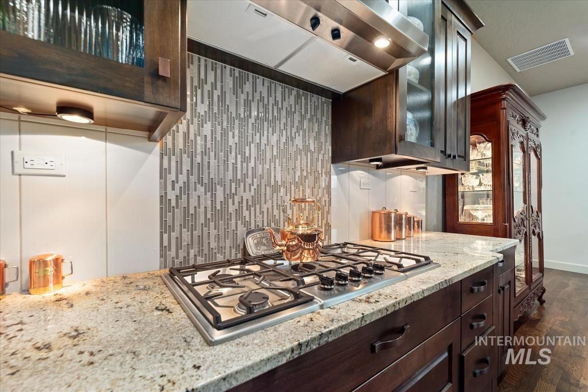 4061 W Highland Fall Ct, Meridian, Idaho 83646, 3 Bedrooms, 2.5 Bathrooms, Residential For Sale, Price $849,900,MLS 98980288