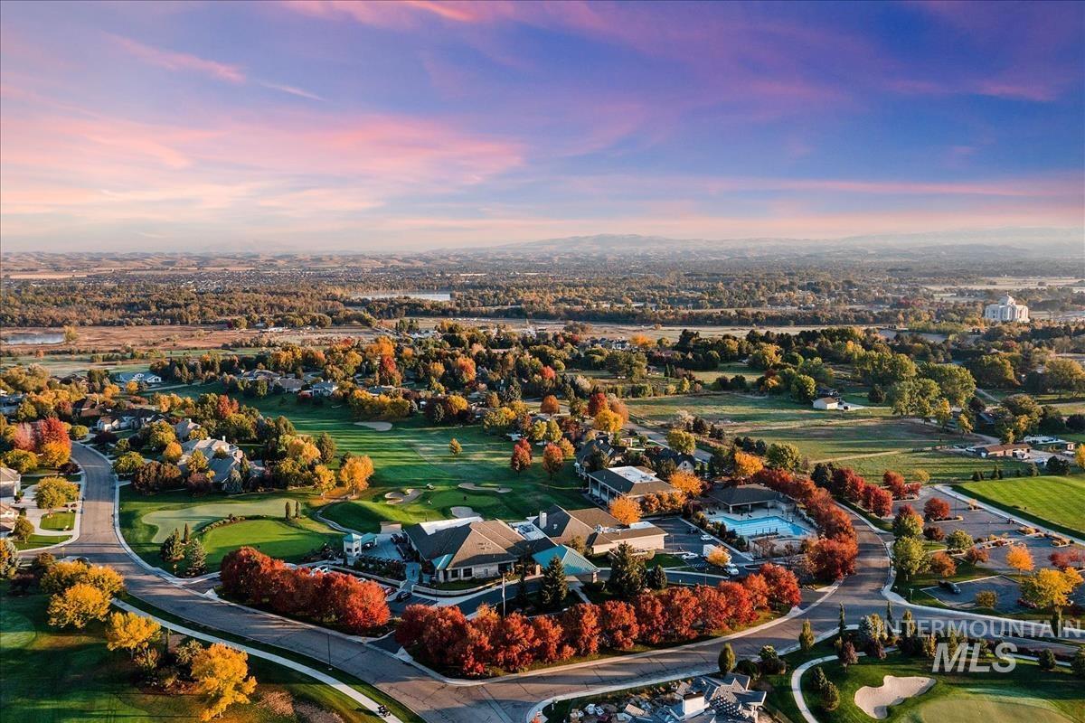 4061 W Highland Fall Ct, Meridian, Idaho 83646, 3 Bedrooms, 2.5 Bathrooms, Residential For Sale, Price $849,900,MLS 98980288