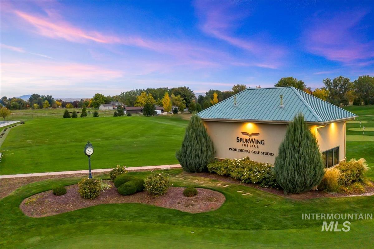 4061 W Highland Fall Ct, Meridian, Idaho 83646, 3 Bedrooms, 2.5 Bathrooms, Residential For Sale, Price $849,900,MLS 98980288