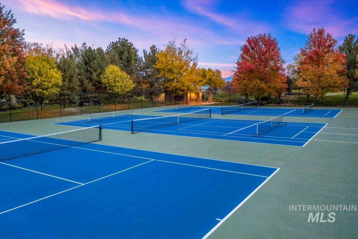 4061 W Highland Fall Ct, Meridian, Idaho 83646, 3 Bedrooms, 2.5 Bathrooms, Residential For Sale, Price $849,900,MLS 98980288