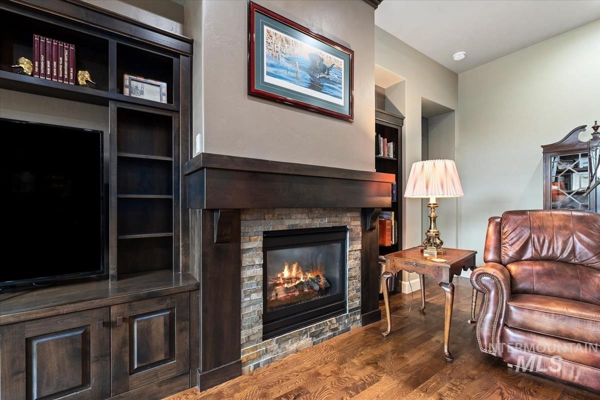 4061 W Highland Fall Ct, Meridian, Idaho 83646, 3 Bedrooms, 2.5 Bathrooms, Residential For Sale, Price $849,900,MLS 98980288