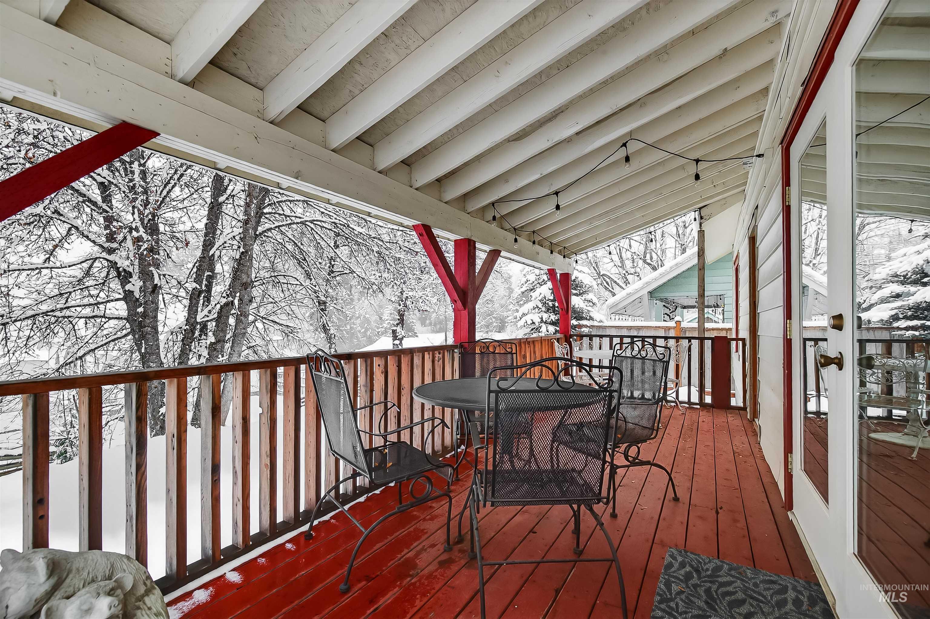 210 & 204 S 2nd St, Elk River, Idaho 83827, 3 Bedrooms, 3 Bathrooms, Residential For Sale, Price $935,000,MLS 98980289