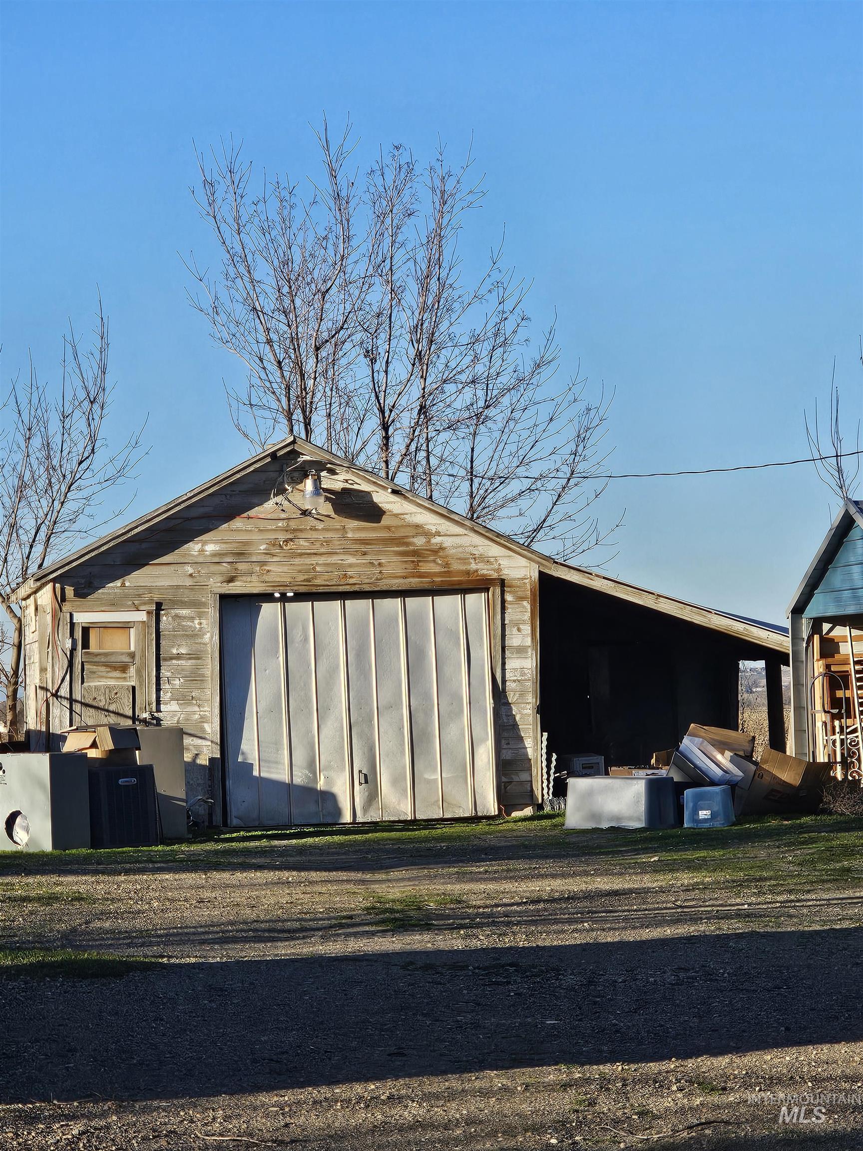 28754 HWY 18, Parma, Idaho 83660-6924, 4 Bedrooms, 1 Bathroom, Residential For Sale, Price $310,000, 98980291