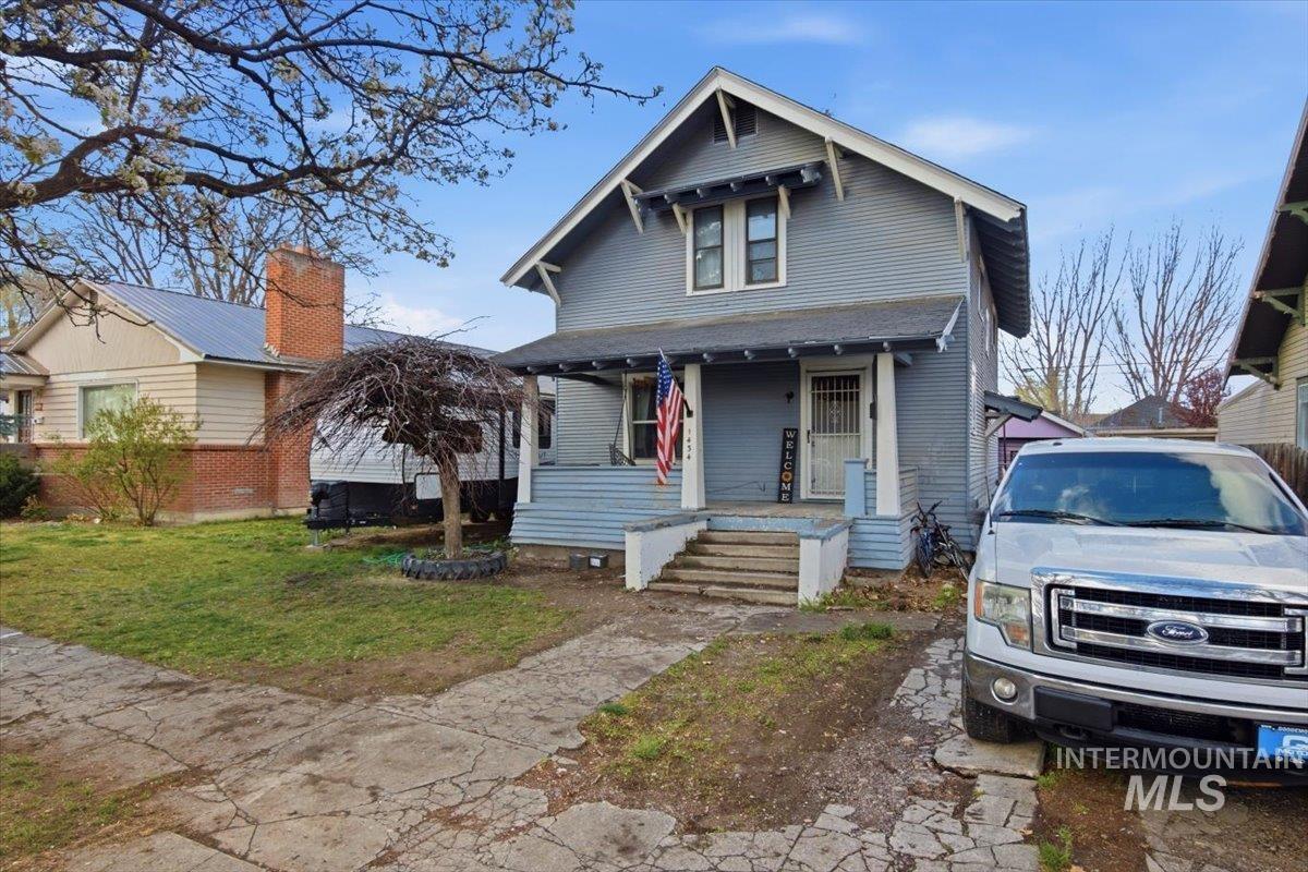 1434 Miller Avenue, Burley, Idaho 83318, 3 Bedrooms, 2 Bathrooms, Residential For Sale, Price $260,000, 98980299