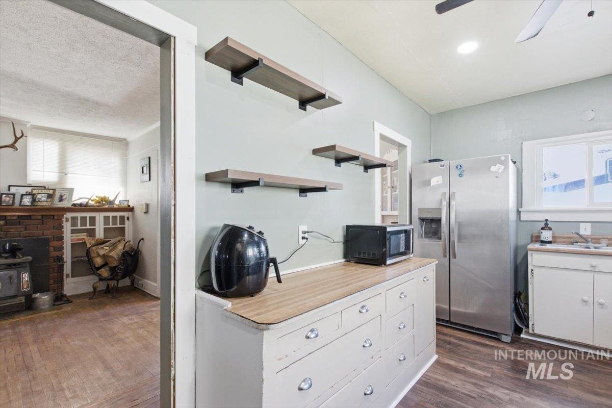 1434 Miller Avenue, Burley, Idaho 83318, 3 Bedrooms, 2 Bathrooms, Residential For Sale, Price $260,000, 98980299