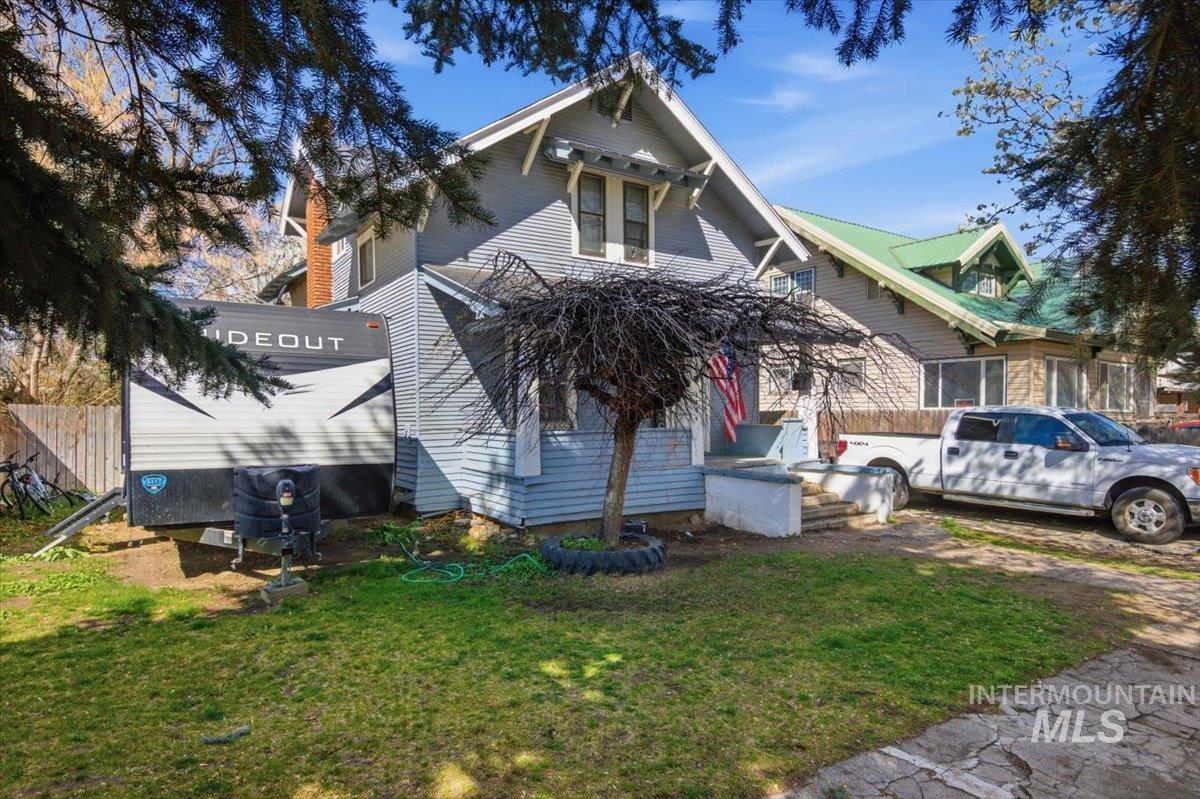 1434 Miller Avenue, Burley, Idaho 83318, 3 Bedrooms, 2 Bathrooms, Residential For Sale, Price $260,000, 98980299
