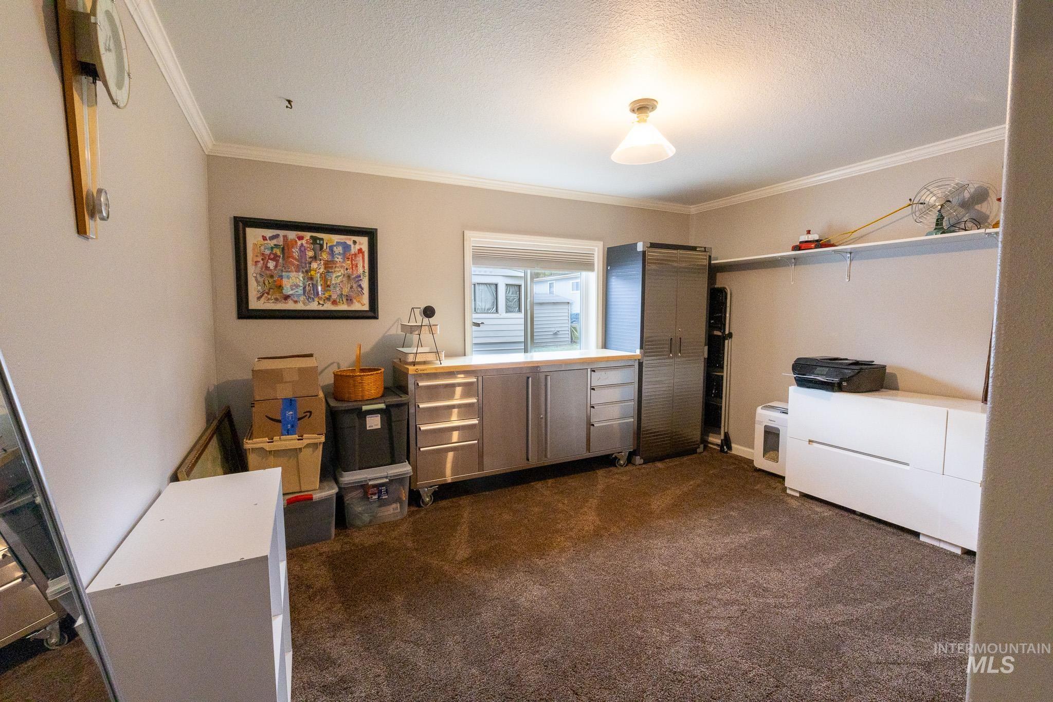 411 N Almon, Moscow, Idaho 83501, 2 Bedrooms, 2 Bathrooms, Residential For Sale, Price $130,000, 98980301