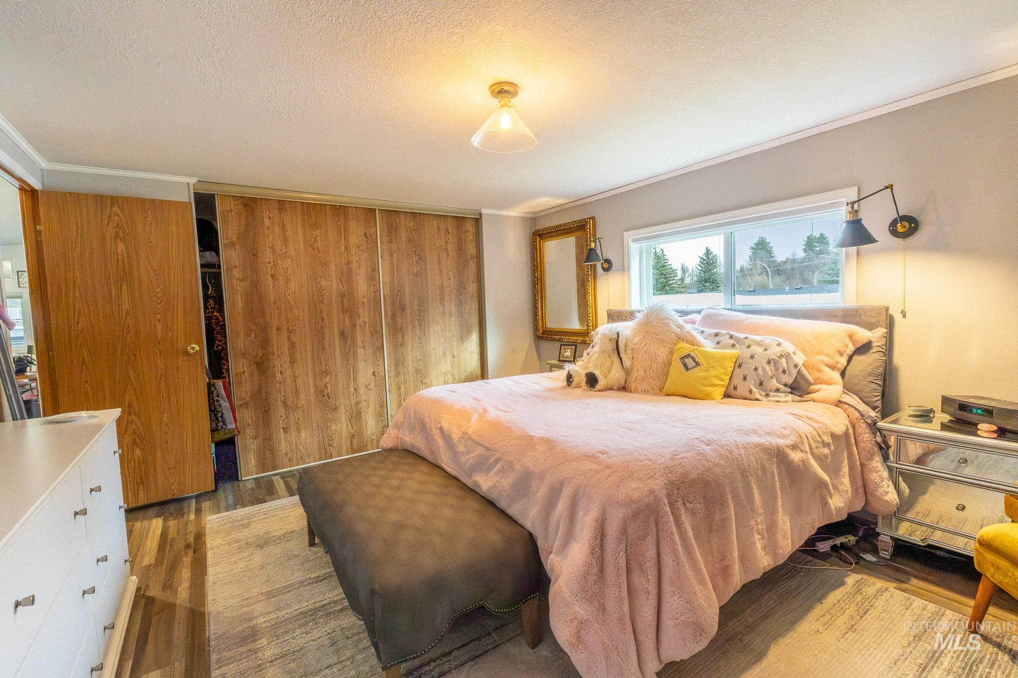 411 N Almon, Moscow, Idaho 83501, 2 Bedrooms, 2 Bathrooms, Residential For Sale, Price $130,000, 98980301