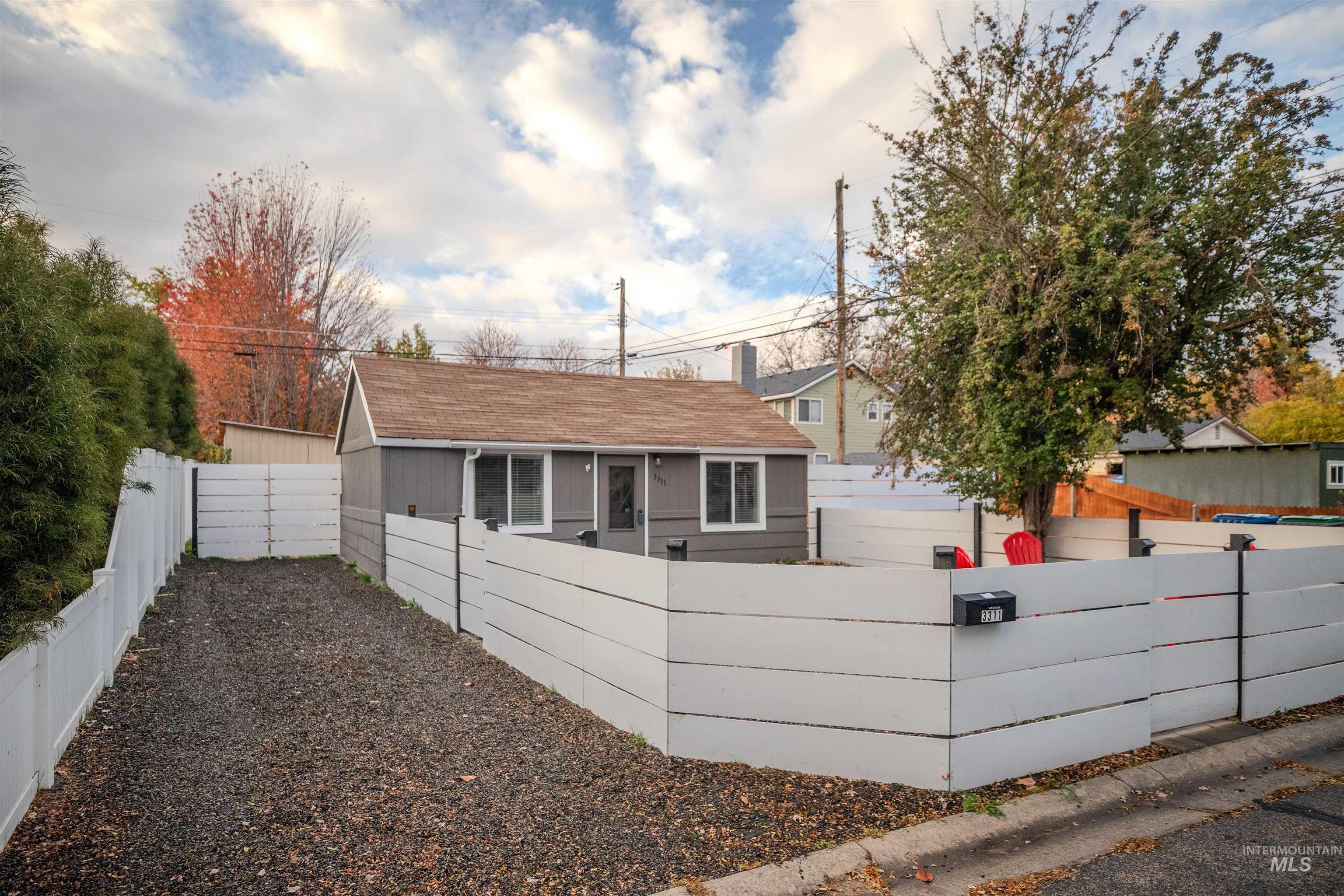 3311 Hamilton, Boise, Idaho 83705, 1 Bedroom, 1 Bathroom, Residential Income For Sale, Price $525,000, 98980303