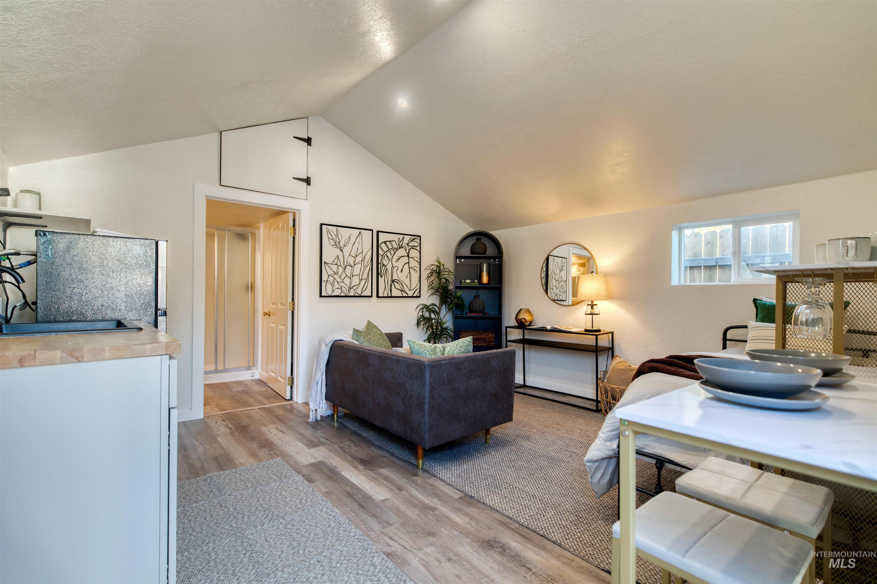 3311 Hamilton, Boise, Idaho 83705, 1 Bedroom, 1 Bathroom, Residential Income For Sale, Price $525,000, 98980303