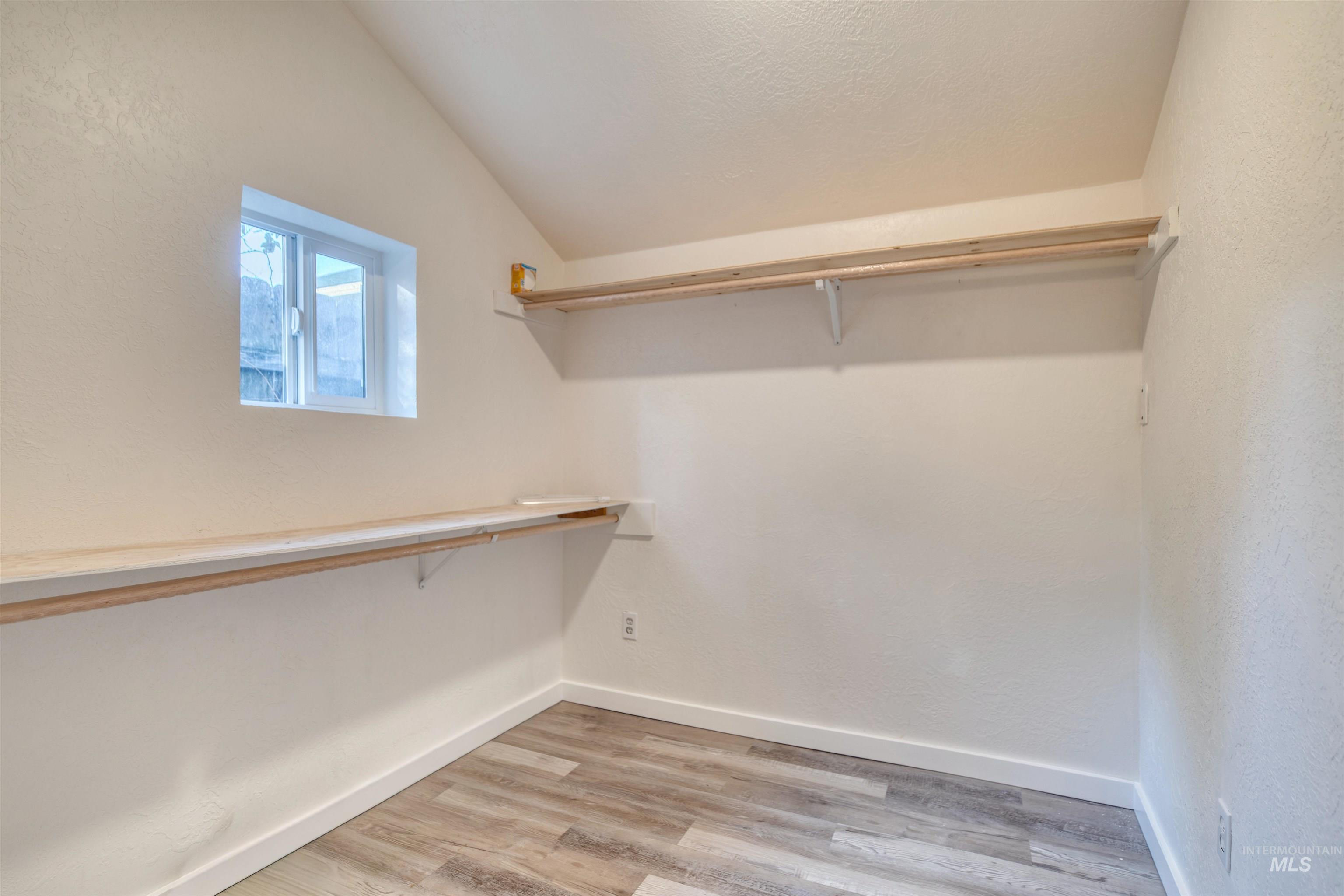 3311 Hamilton, Boise, Idaho 83705, 1 Bedroom, 1 Bathroom, Residential Income For Sale, Price $525,000, 98980303