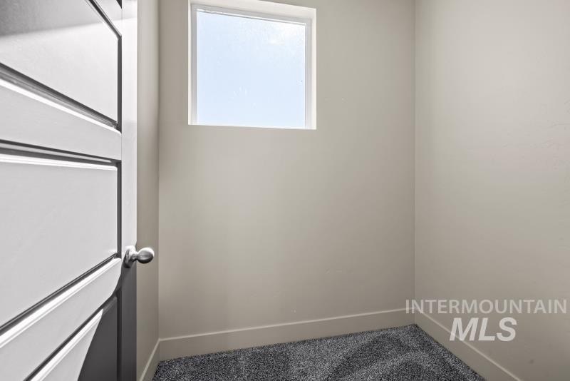 701 E Bates Ave, Parma, Idaho 83660, 3 Bedrooms, 2.5 Bathrooms, Residential Income For Sale, Price $1,800,000, 98980304