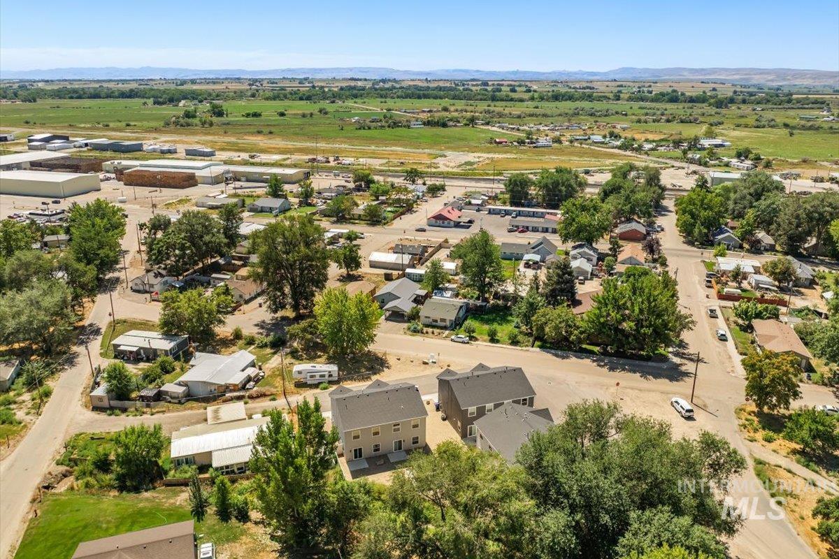 701 E Bates Ave, Parma, Idaho 83660, 3 Bedrooms, 2.5 Bathrooms, Residential Income For Sale, Price $1,800,000, 98980304