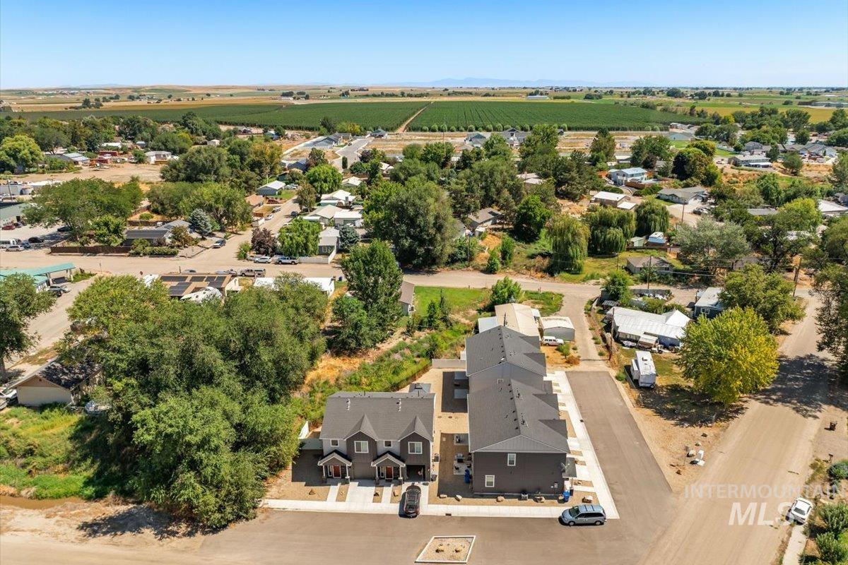 701 E Bates Ave, Parma, Idaho 83660, 3 Bedrooms, 2.5 Bathrooms, Residential Income For Sale, Price $1,800,000, 98980304