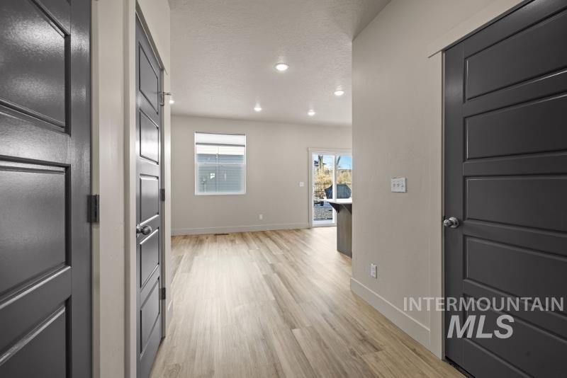 701 E Bates Ave, Parma, Idaho 83660, 3 Bedrooms, 2.5 Bathrooms, Residential Income For Sale, Price $1,800,000, 98980304