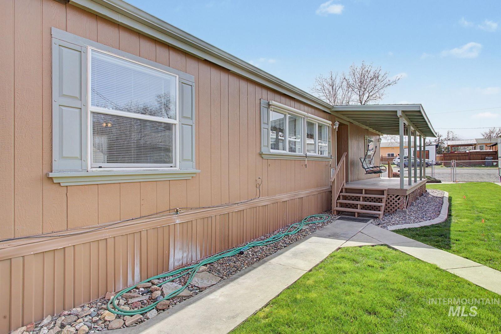 1480 Birch, Clarkston, Washington 99403, 3 Bedrooms, 2 Bathrooms, Residential For Sale, Price $309,900, 98980307