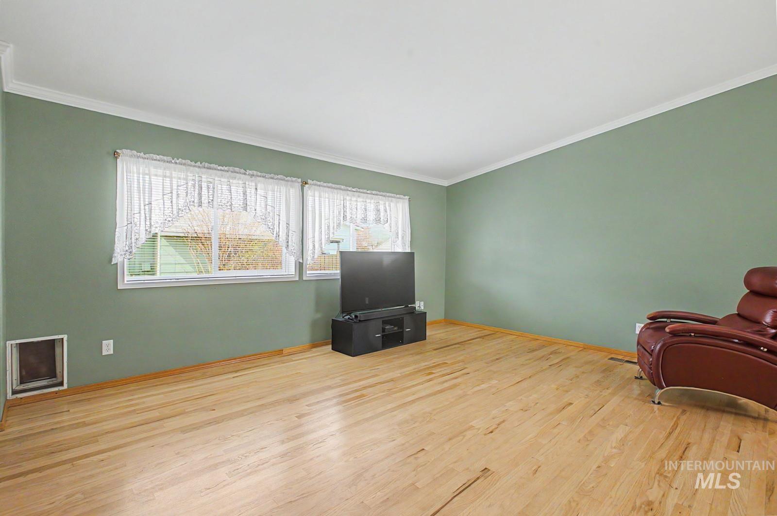 1480 Birch, Clarkston, Washington 99403, 3 Bedrooms, 2 Bathrooms, Residential For Sale, Price $309,900, 98980307