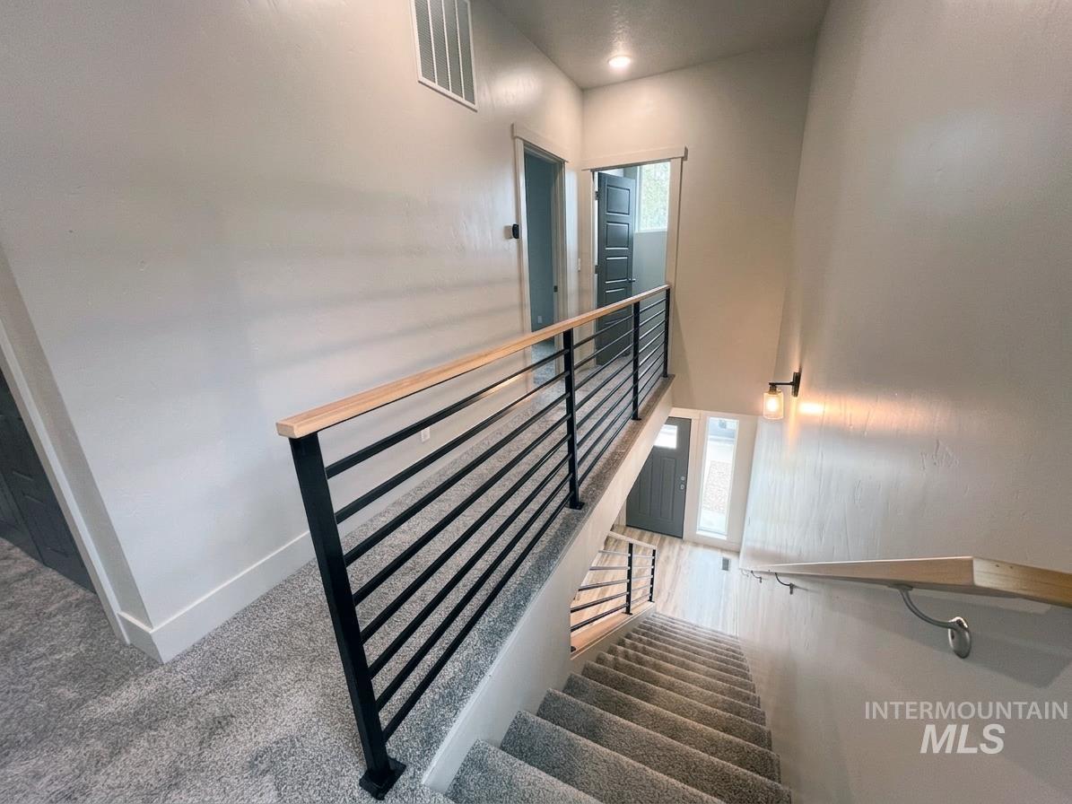 705 E Bates Ave, Parma, Idaho 83660, 3 Bedrooms, 2.5 Bathrooms, Residential For Sale, Price $325,000, 98980308