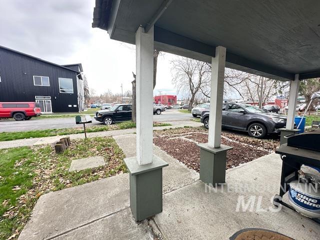 503 S Almon St, Moscow, Idaho 83843, 3 Bedrooms, 1 Bathroom, Residential Income For Sale, Price $325,000, 98980309