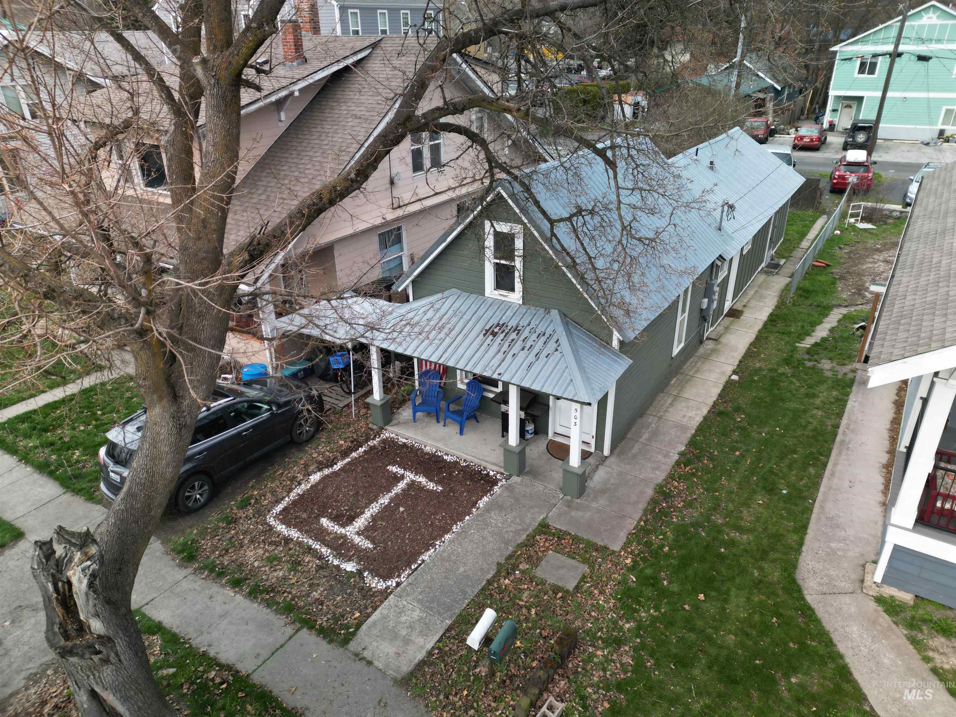 503 S Almon St, Moscow, Idaho 83843, 3 Bedrooms, 1 Bathroom, Residential Income For Sale, Price $325,000, 98980309